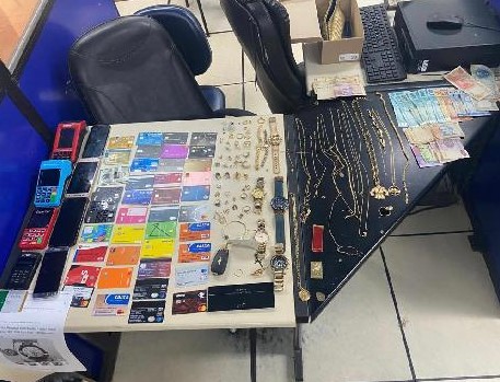 Falsa diarista é presa por furtar casas onde trabalhava