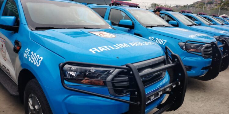 5º CPA da Polícia Militar recebe 20 novas viaturas blindadas e pick-ups
