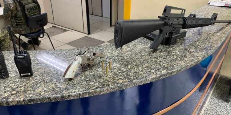 Trio suspeito de envolvimento no assassinato de PM é preso em Paraty