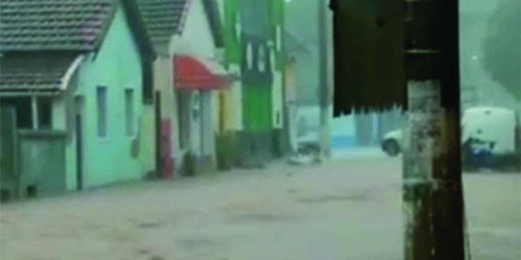Crianças soterradas em BM tiveram ferimentos leves