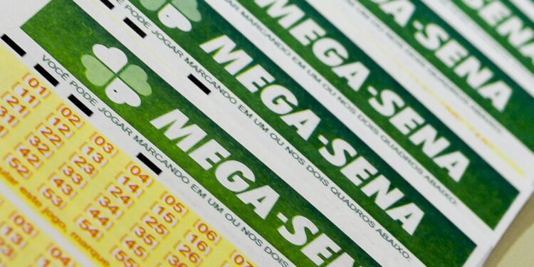 Mega-Sena: nenhuma aposta acerta as seis dezenas