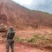 Polícia Ambiental flagra extração irregular mineral em Paraty