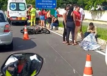 Homem morre em acidente na Rio Santos; veja o vídeo