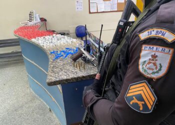 Menor é apreendido após troca de tiros com a PM em Barra Mansa