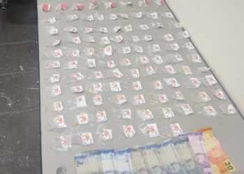 Menor é apreendida por tráfico de drogas em Resende