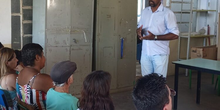 Prefeitura de Barra do Piraí apresenta ações de reforma da escola da Roseira