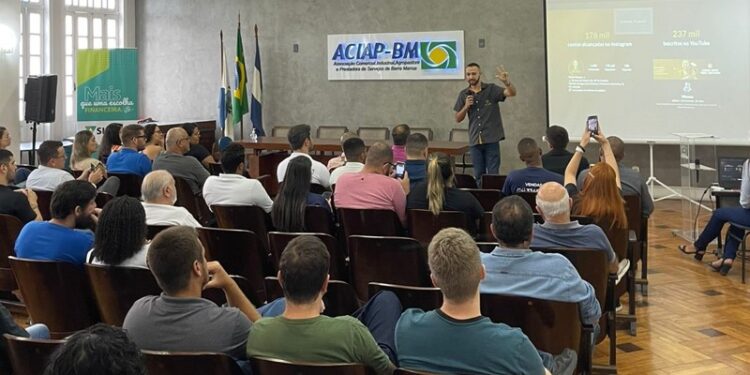ACIAP-BM reúne mais de 60 empresários na primeira edição do Café com Negócios do ano