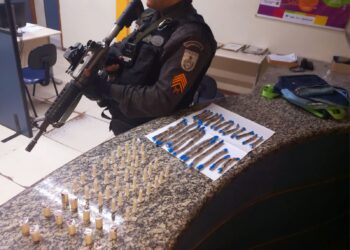 Mochila com drogas é encontrada  no bairro Cruzeiro, em Pinheiral
