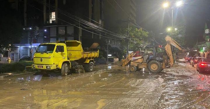 Em Volta Redonda, rio Paraíba está 1.92m acima do nível. Alerta continua