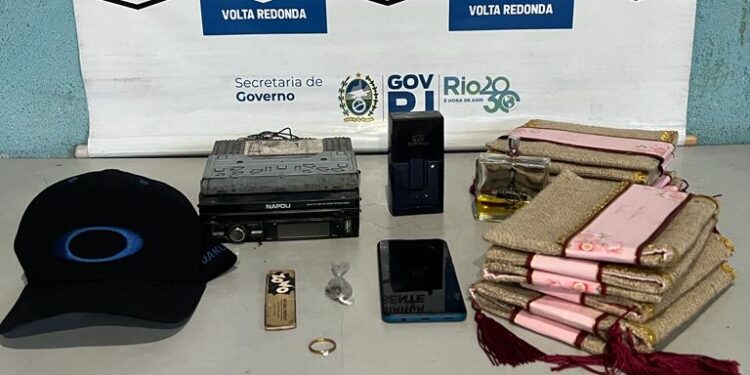 Segurança Presente VR prende homem por furto de pertences em veículos