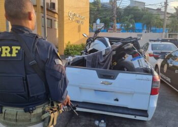 PRF recupera motocicleta tomada em tentativa de golpe em Barra Mansa