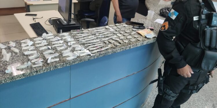 Homem é preso por tráfico de drogas em Rio Claro