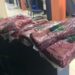 Funcionário é preso em flagrante acusado de furtar carne de supermercado, em Resende