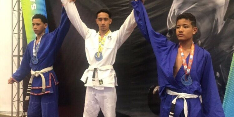 Jovem atleta de Pinheiral se destaca no cenário estadual de Jiu-jitsu