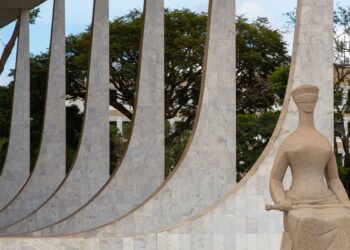 STF tem três votos para liberar retorno da contribuição sindical