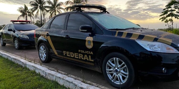 PF prende homem foragido por associação ao tráfico de drogas, em Volta Redonda