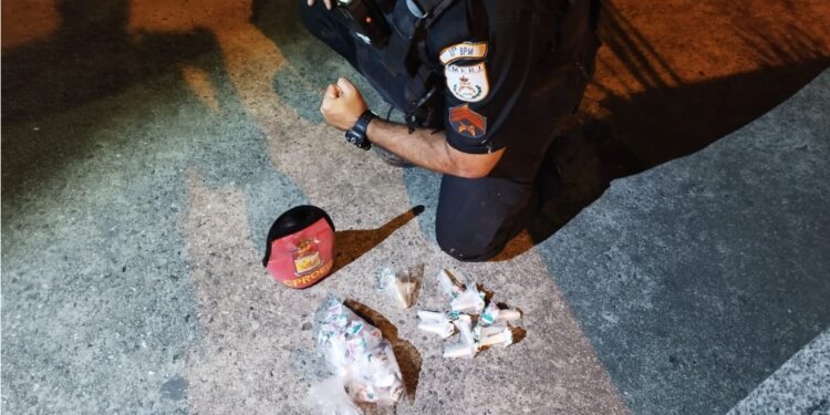 Homem é preso em flagrante por tráfico de drogas em Mendes