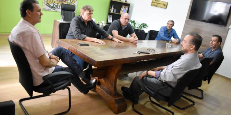 Fabricante de fraldas vai gerar 150 empregos em Itatiaia