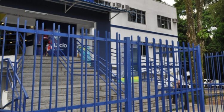 Instituição de ensino oferece vagas de emprego para pessoas com deficiência em Resende