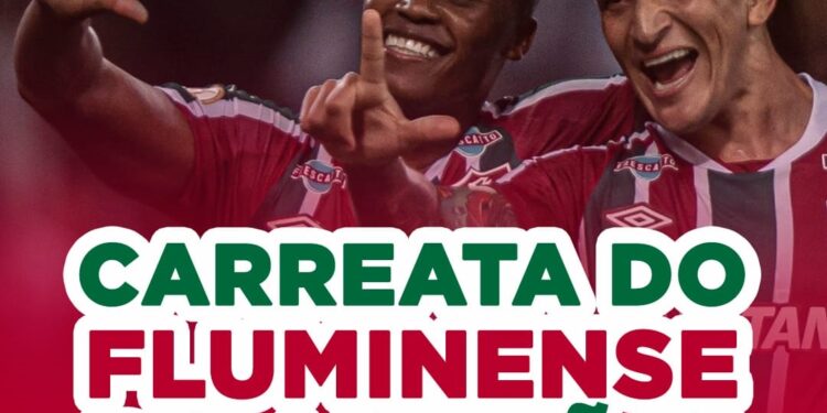 Torcedores do Fluminense realizam carreata solidária em comemoração ao bicampeonato