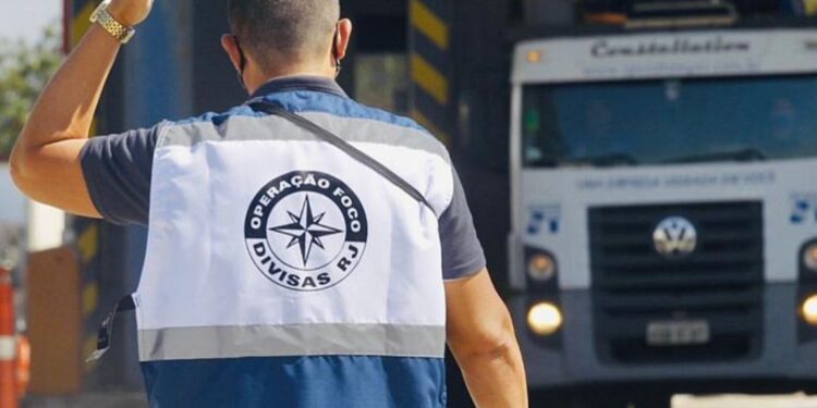 Operação Foco prende foragido por tráfico na Dutra, em Itatiaia