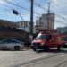 Mulher fica ferida após acidente envolvendo trem no Centro de Barra Mansa