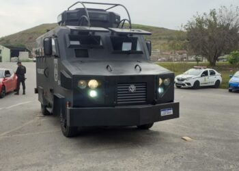 Operação contra tráfico de drogas é realizada na Califórnia, em Barra do Piraí