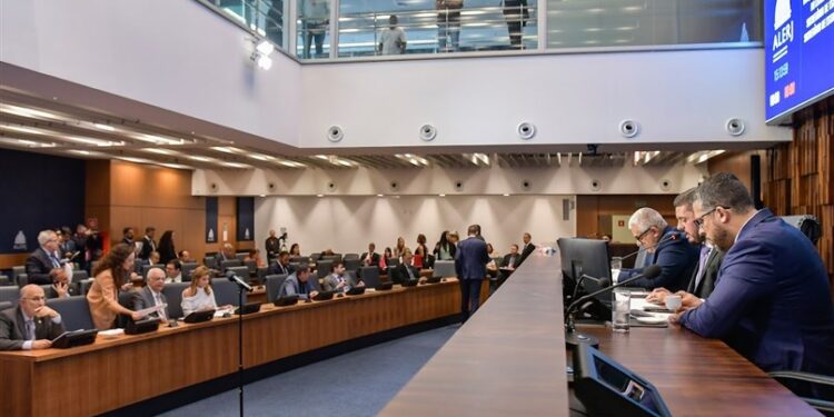 Alerj define composição de cinco CPIs da nova legislatura