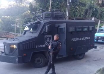 Polícia Militar realiza operação em Angra dos Reis