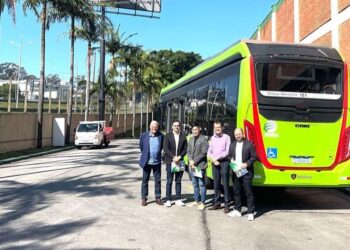 Mario Esteves negocia aquisição de ônibus elétricos para substituição da frota de Barra do Piraí