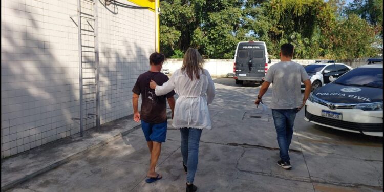 Homem é preso suspeito de matar cães para se vingar de ex-companheira em Barra do Piraí