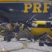 PRF flagra fuzis e pistolas escondidas em cilindro de gás na Dutra, em Piraí