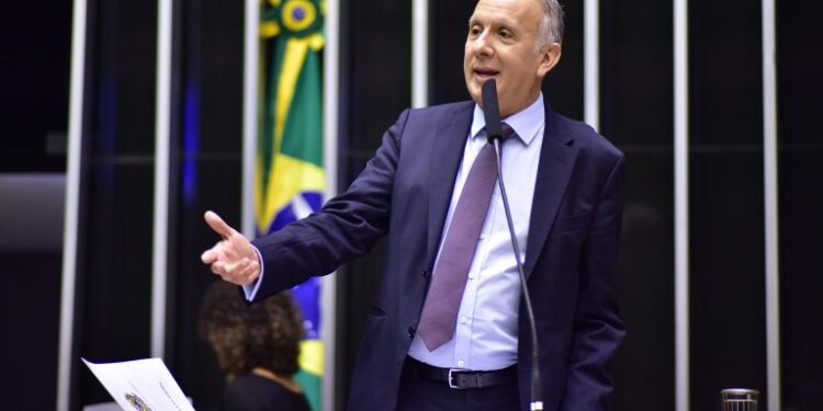 Reforma tributária será votada nesta quinta e terá novos ajustes