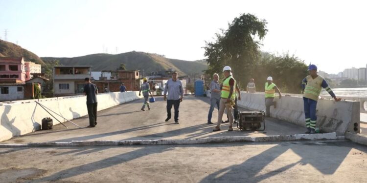 Ponte Ruth Coutinho é reaberta para o trânsito nesta segunda em Barra Mansa