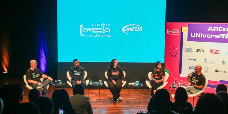 UniFOA marca presença na Expo Favela
