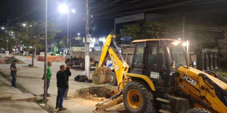 Obras da Rua 33 começam a ser executadas durante a madrugada em Volta Redonda