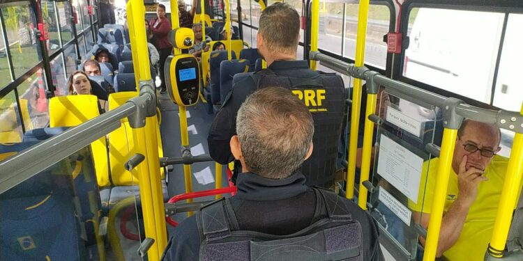 PRF deflagra operação no Sul Fluminense contra importunação sexual