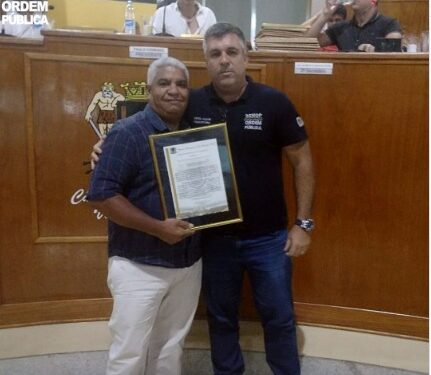 Subsecretário de Ordem Pública de VR recebe Moção de Congratulações e Aplausos