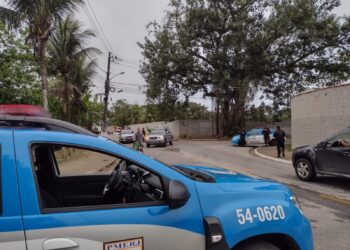 Polícia Militar realiza operação no Pontal, Condado e Ilha das Cobras em Paraty