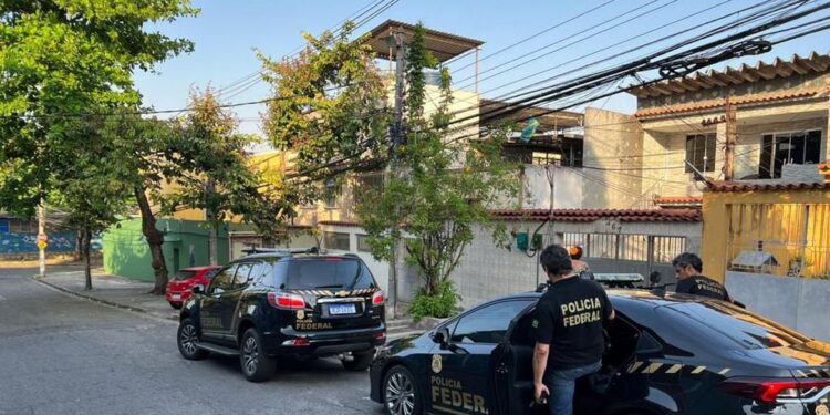 Gerente de banco que fraudava cartões do INSS é preso no Rio de Janeiro