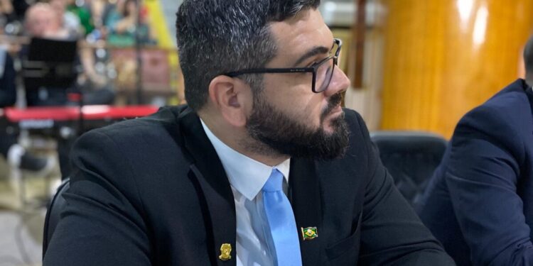 Senado segue caminho de Hálison Vitorino e cria lei que prevê auxílo-aluguel à mulheres vítimas de violência doméstica