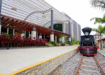 Miguel Pereira inaugura primeiro trem turístico a vapor do estado do Rio Janeiro