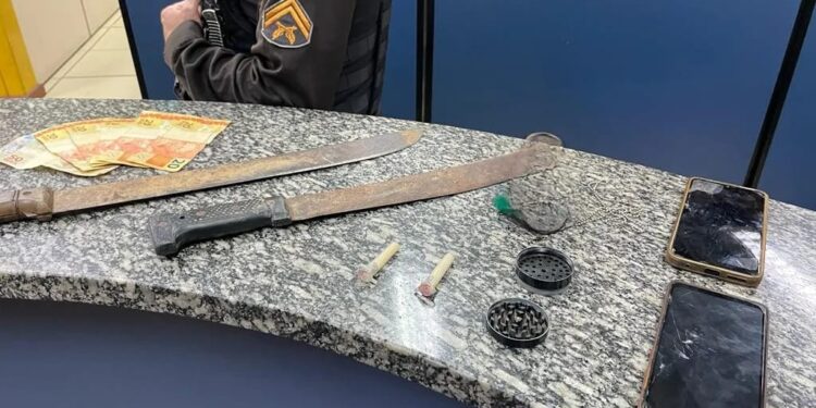 Homem é preso por descumprir medida protetiva e ameaçar ex-companheira em Barra do Piraí