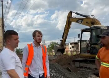 Pátio de Manobras: Furlani acompanha obras na região central de Barra Mansa