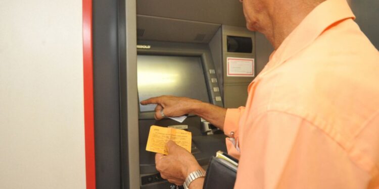 Agências bancárias não funcionarão nesta quinta-feira