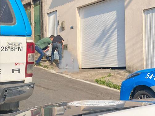 Mulher é assassinada a tiros no Getúlio Vargas, em Barra Mansa