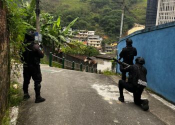 Polícia Militar combate organizações criminosas e invasões de comunidades rivais em Angra dos Reis