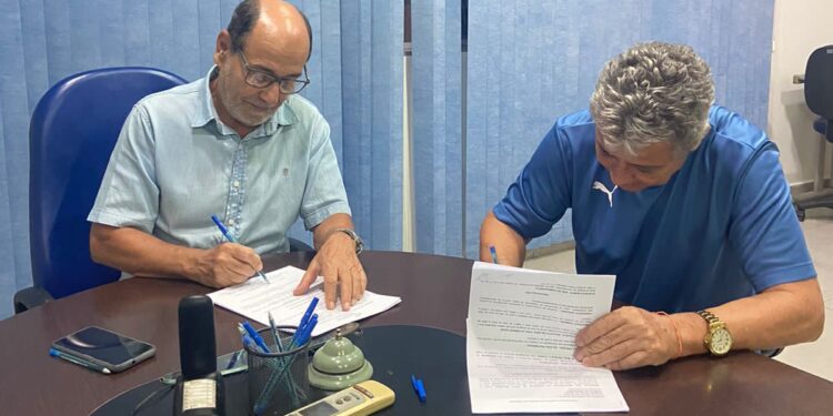 Volta Redonda eleva piso salarial para R$ 1.600