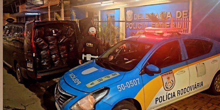 Homem é preso com produtos falsificados em Piraí