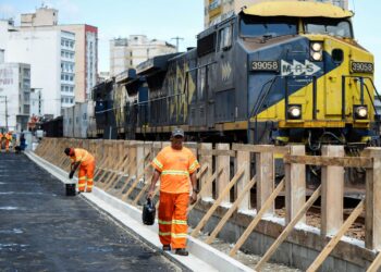 Barra Mansa avança nas obras do Pátio de Manobras com asfaltamento de nova avenida
